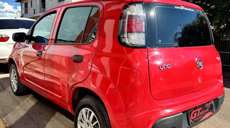 FIAT UNO ATTRACTIVE 1.0