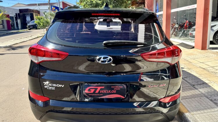 HYUNDAI TUCSON GLS 1.6 TURBO