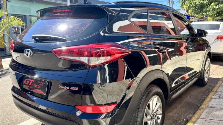HYUNDAI TUCSON GLS 1.6 TURBO