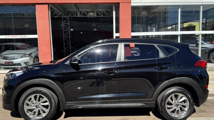 HYUNDAI TUCSON GLS 1.6 TURBO