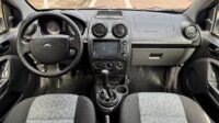 FORD FIESTA SEDAN 1.6
