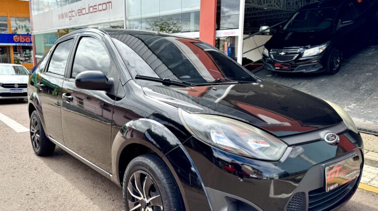 FORD FIESTA SEDAN 1.6