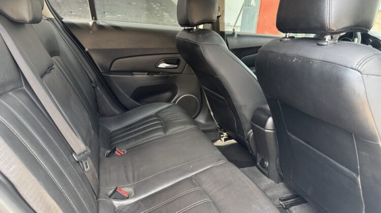 CHEVROLET CRUZE HT LTZ 1.8