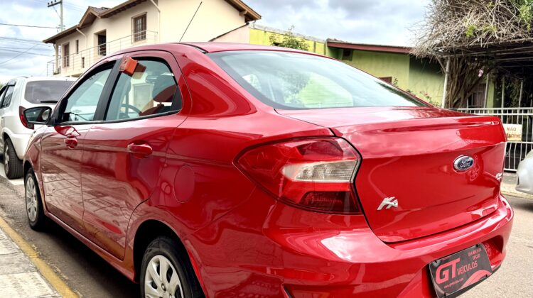 FORD KA SEDAN 1.0