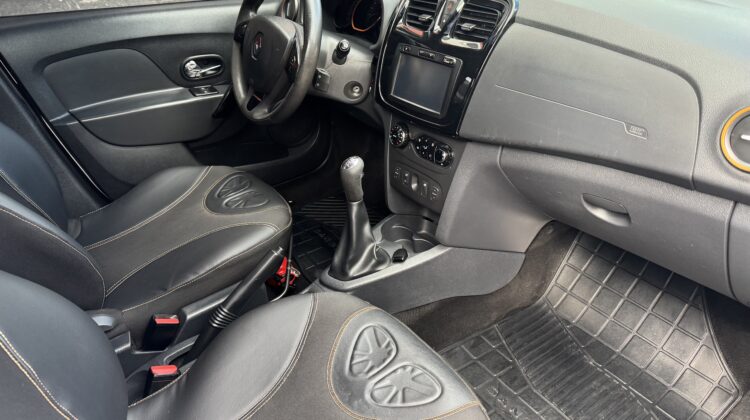RENAULT SANDERO STEPWAY 1.6
