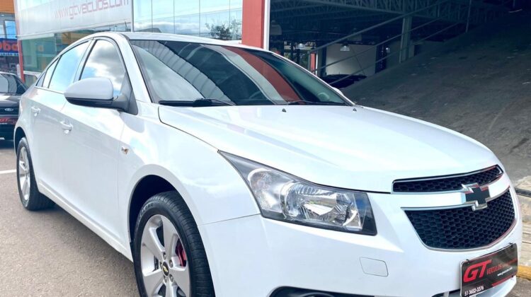 CHEVROLET CRUZE SEDAN LT 1.8