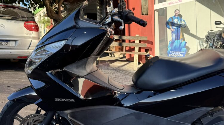 HONDA PCX DLX 150