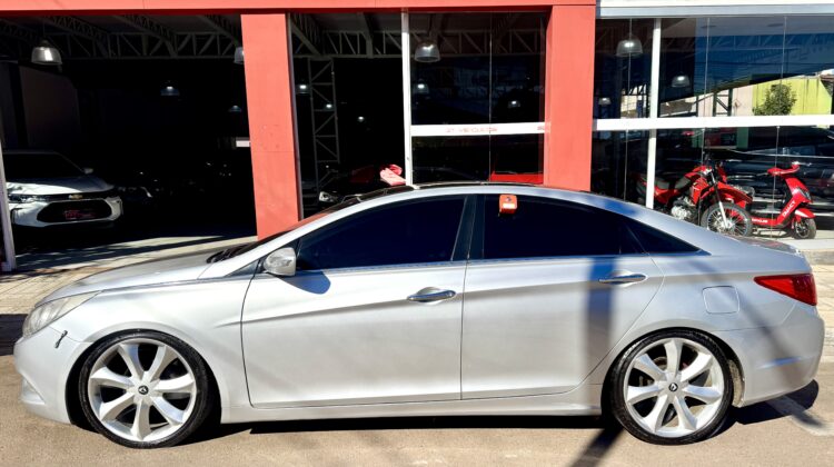 HYUNDAI SONATA GLS 2.4