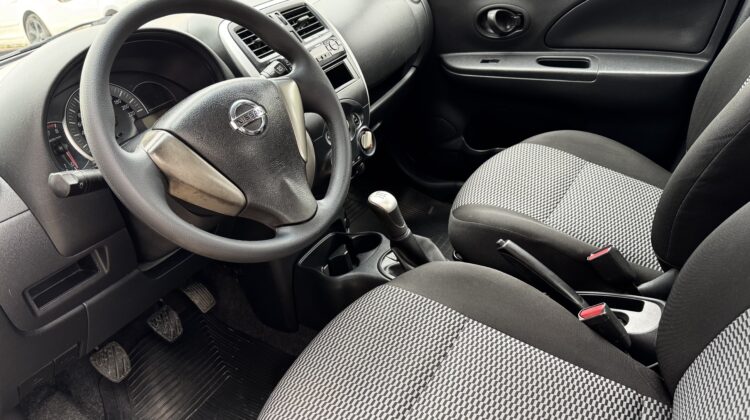 NISSAN MARCH S 1.0