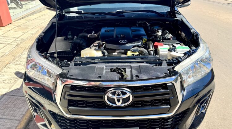 TOYOTA HILUX SRV 4X4 2.8 TDIESEL