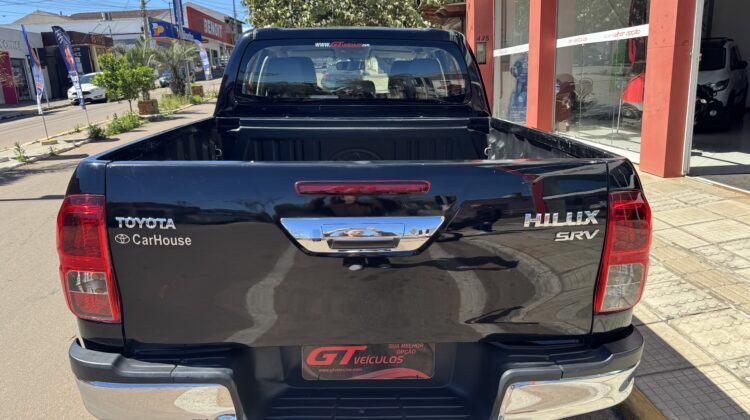 TOYOTA HILUX SRV 4X4 2.8 TDIESEL